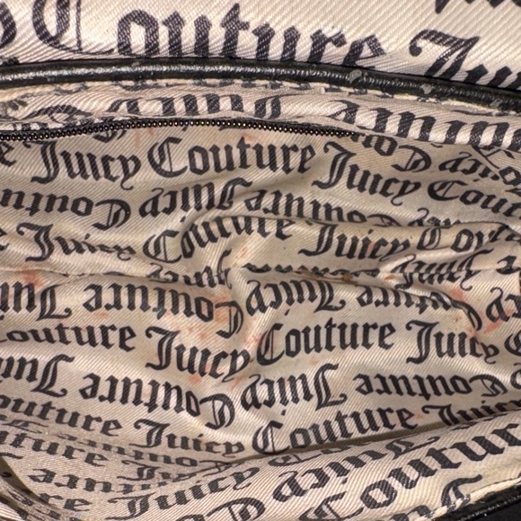 Juicy Couture Black Straight From The Heart Quilted Heart Crossbody Bag - Picture 7 of 8